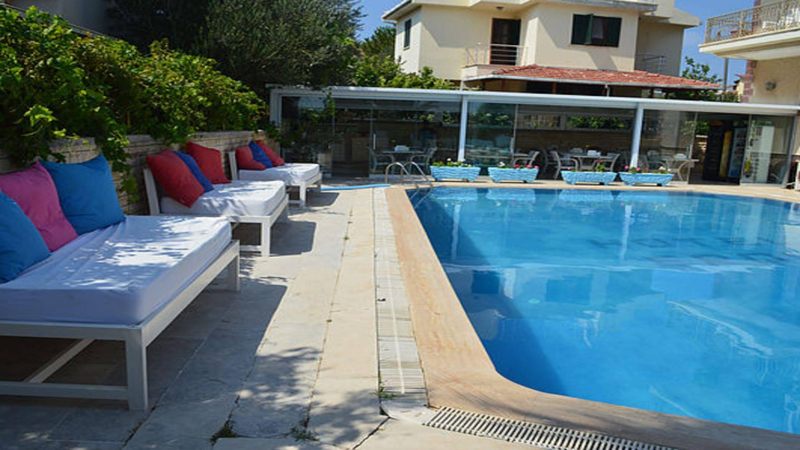 Hotel Erol - Adult Only Ayvalı Buitenkant foto